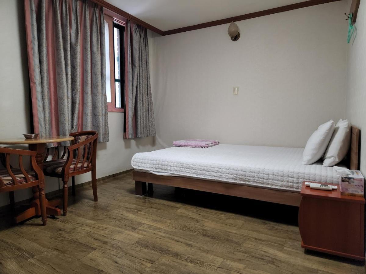 בוסאן Daeho Motel מראה חיצוני תמונה